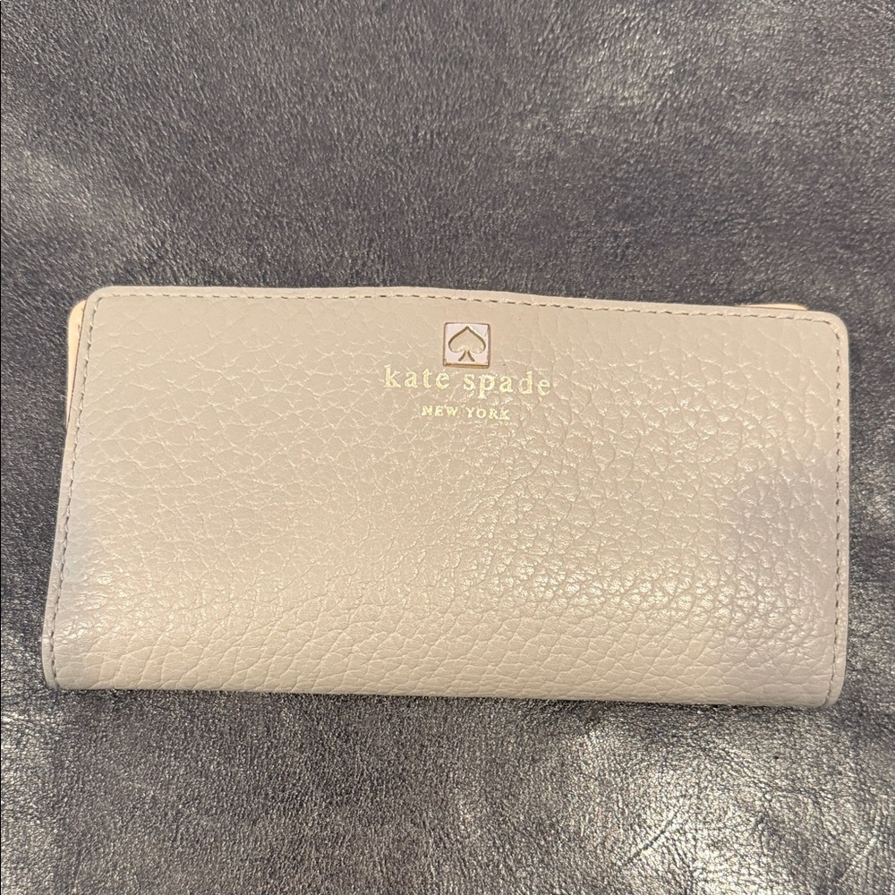Kate Spade Light Gray Large Slim Bifold Leather Wallet